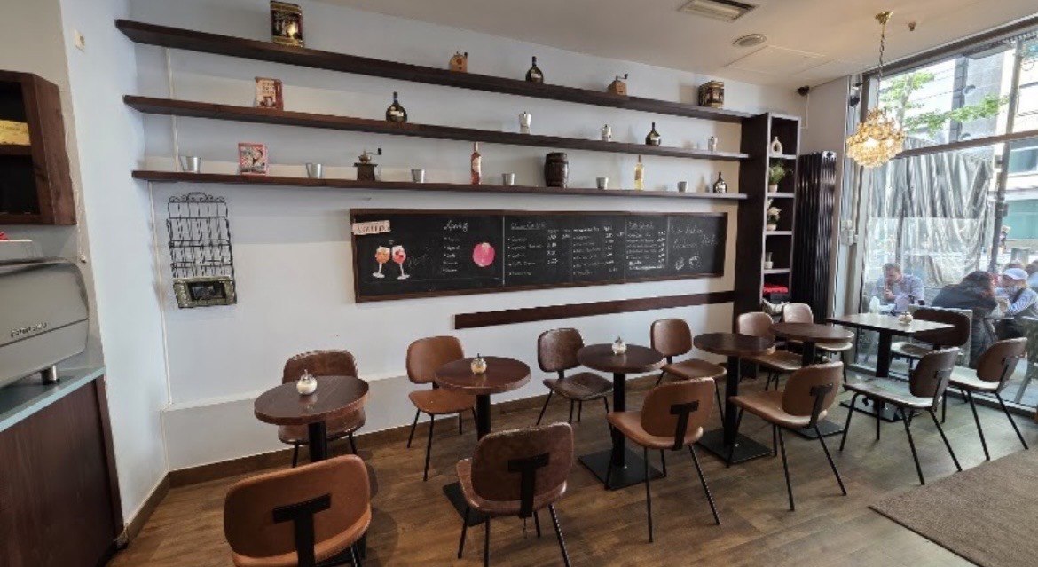 Innenraum vor dem Umbau von Franky Coffee & Bar